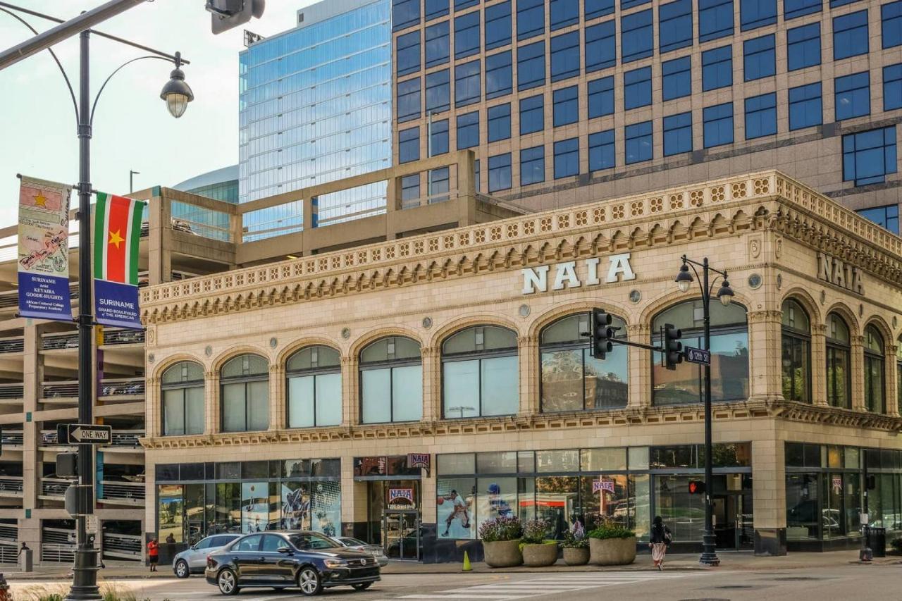 Frontdesk The Grand Apts Downtown Área metropolitana de Kansas City Exterior foto