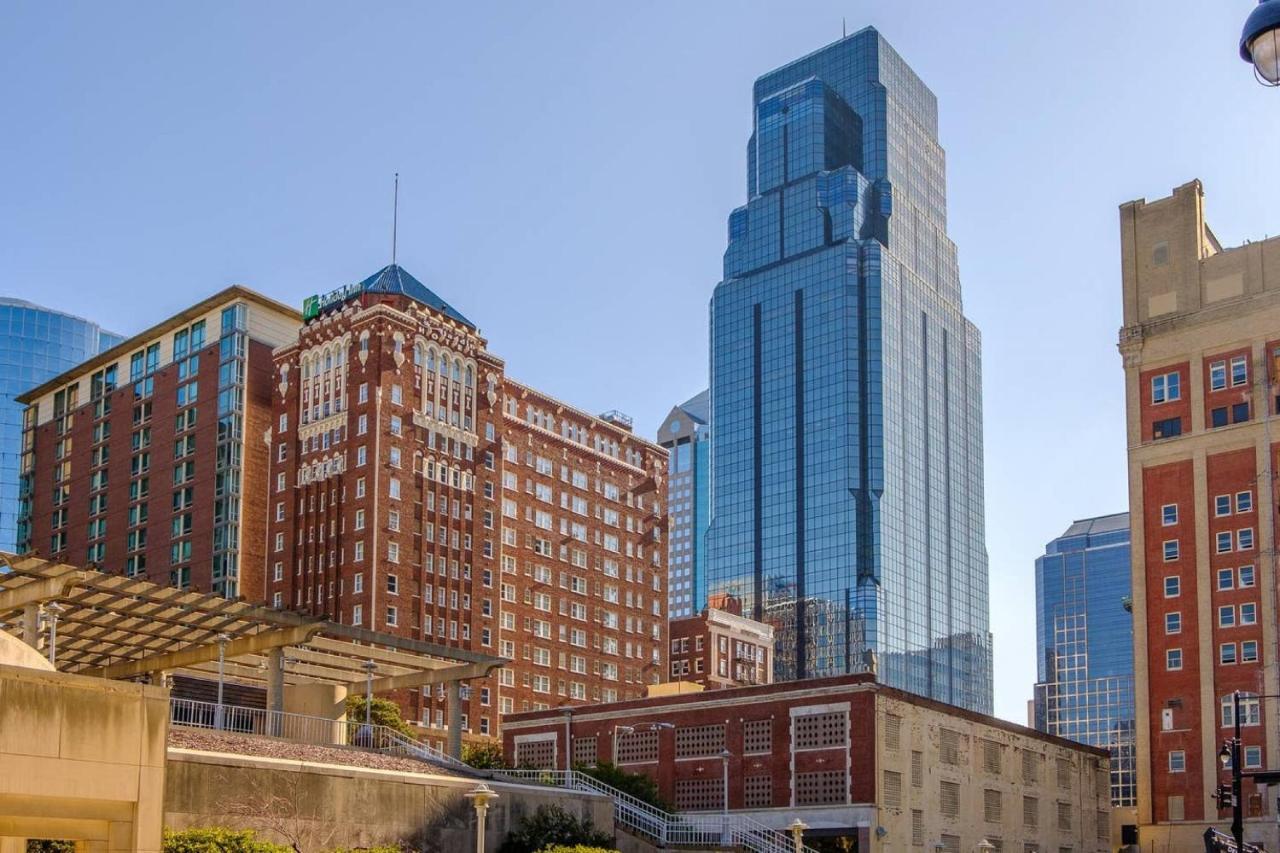 Frontdesk The Grand Apts Downtown Área metropolitana de Kansas City Exterior foto